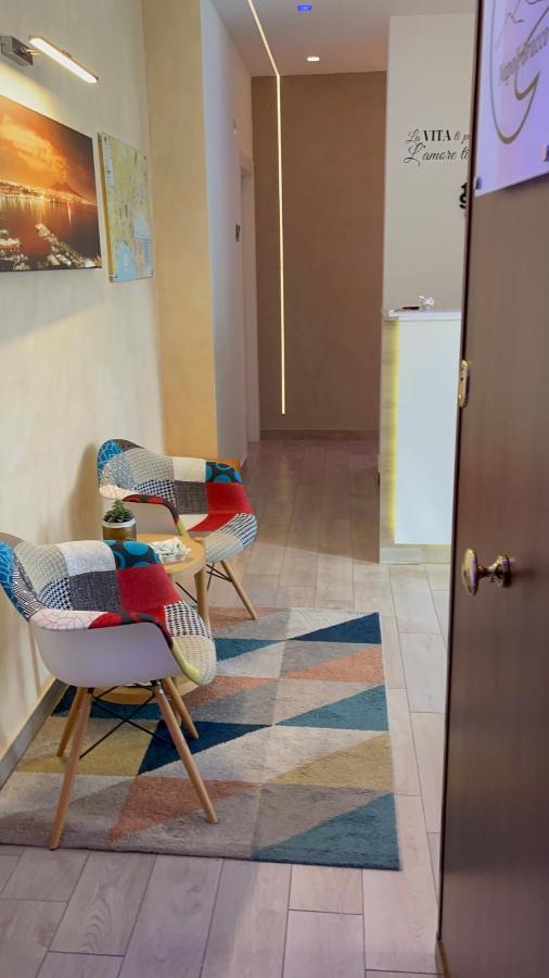 Bed And Breakfast Napoli Bracco Esterno foto
