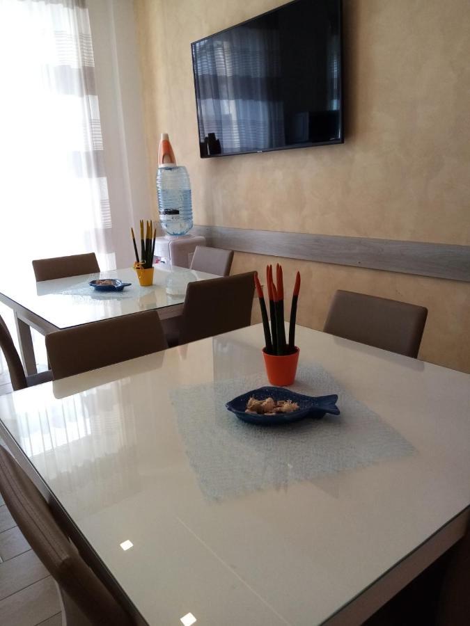 Bed And Breakfast Napoli Bracco Esterno foto