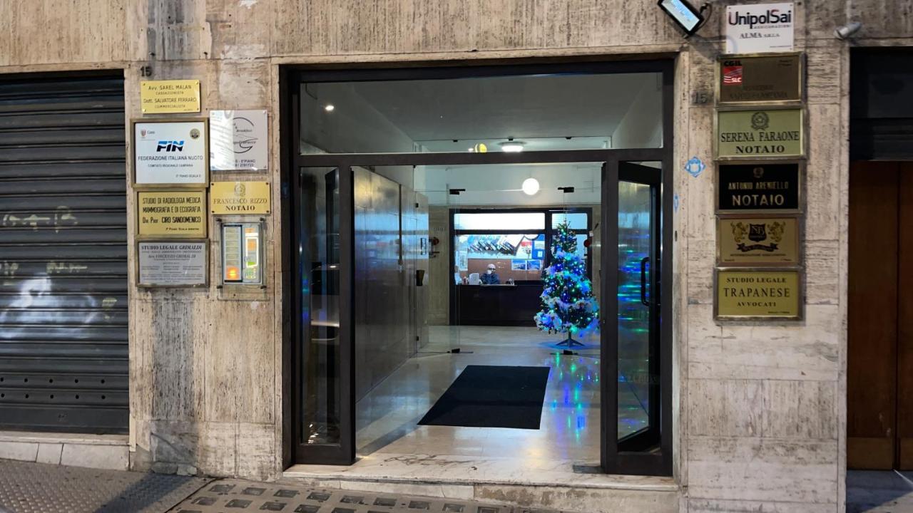 Bed And Breakfast Napoli Bracco Esterno foto